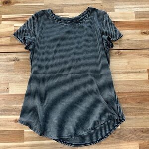 Lululemon Short‎ Sleeve